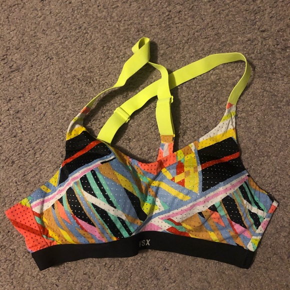 PINK Victoria's Secret Other - PINK any Victoria’s Secret sports bra